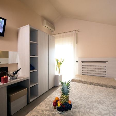 Hotel Rosenblatt Cervia Camera foto