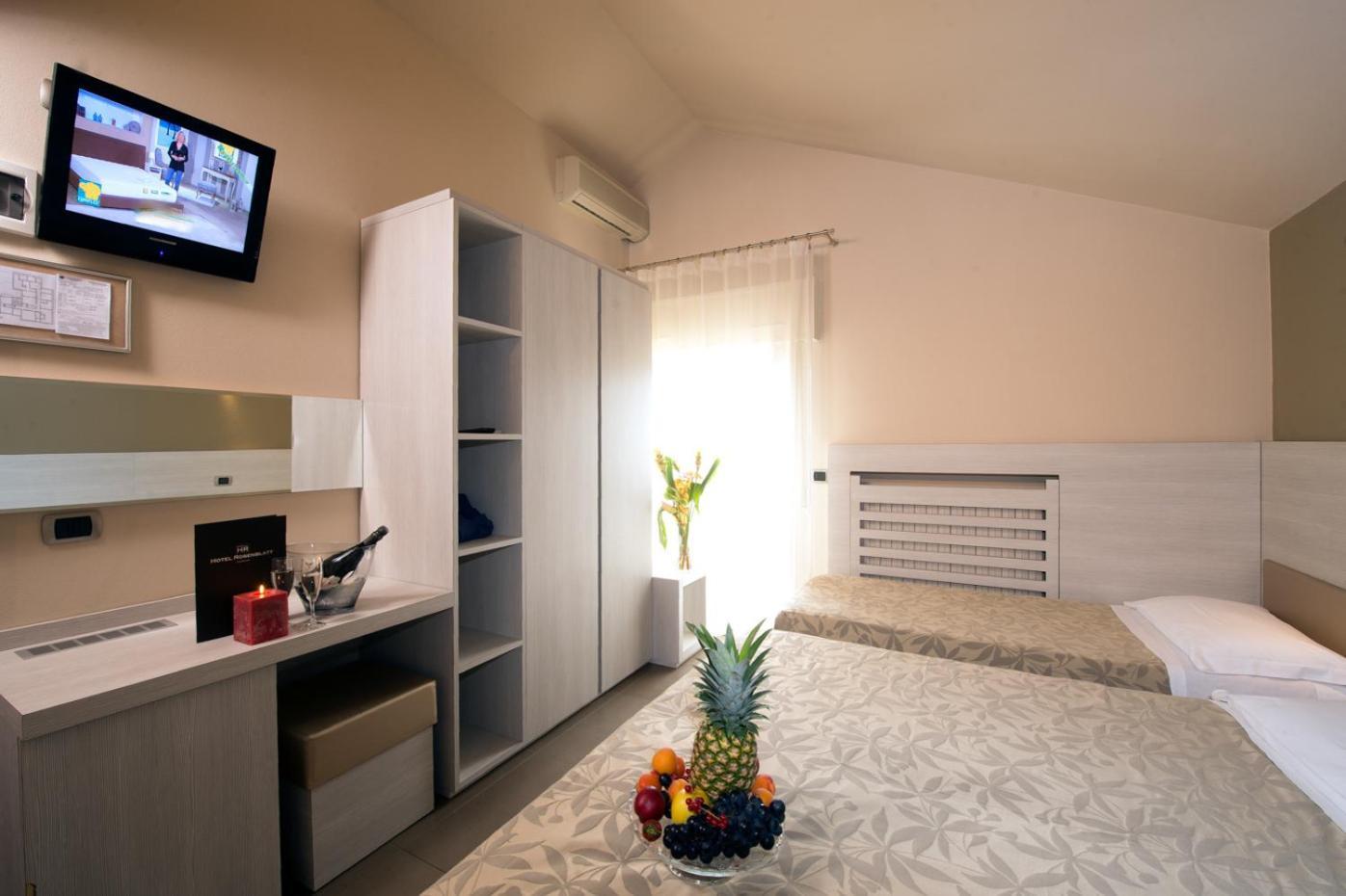 Hotel Rosenblatt Cervia Camera foto