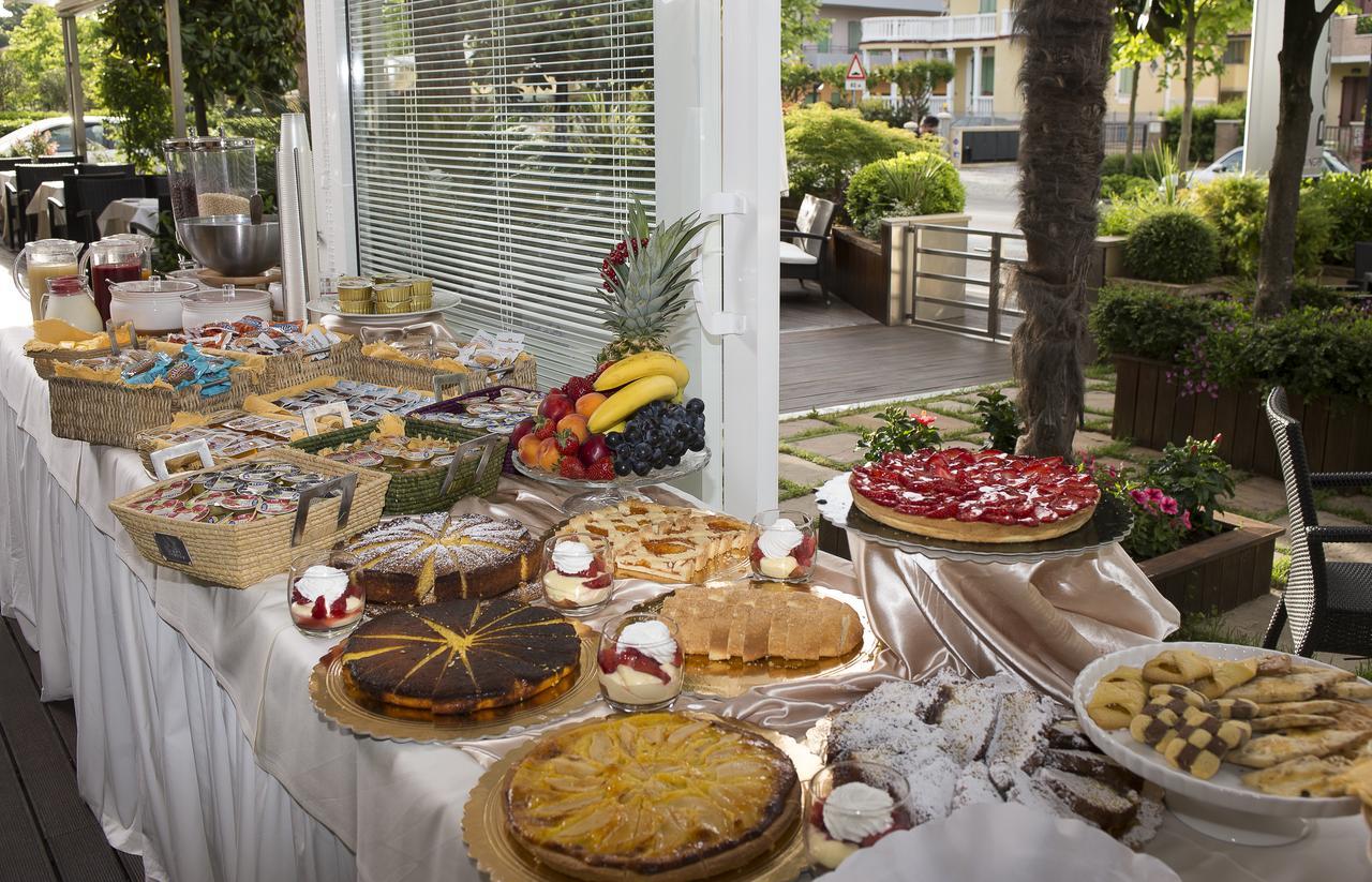 Hotel Rosenblatt Cervia Esterno foto