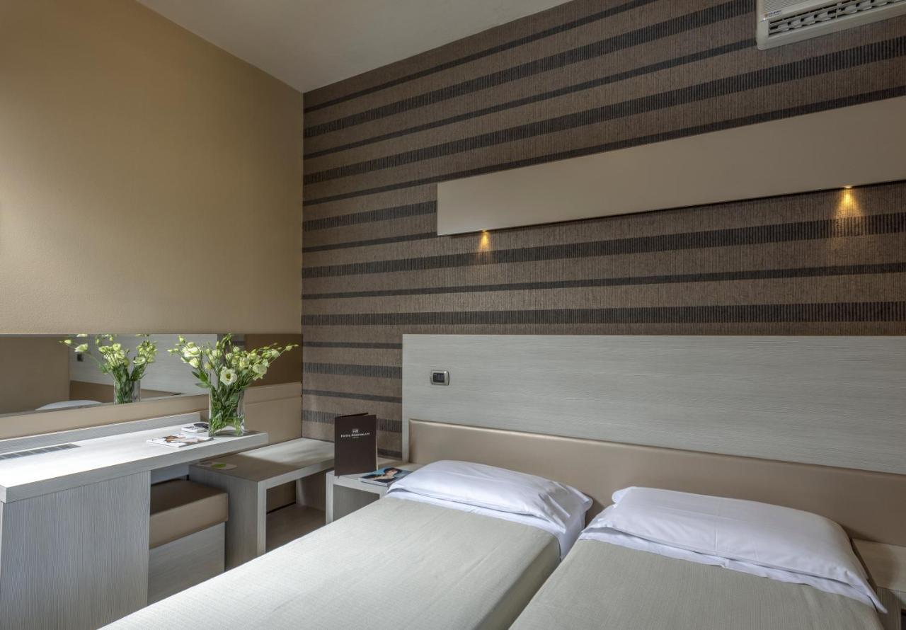 Hotel Rosenblatt Cervia Esterno foto