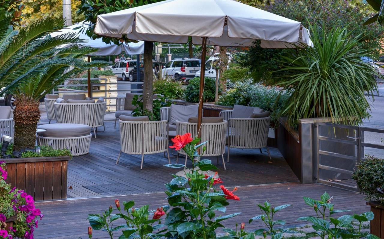 Hotel Rosenblatt Cervia Esterno foto