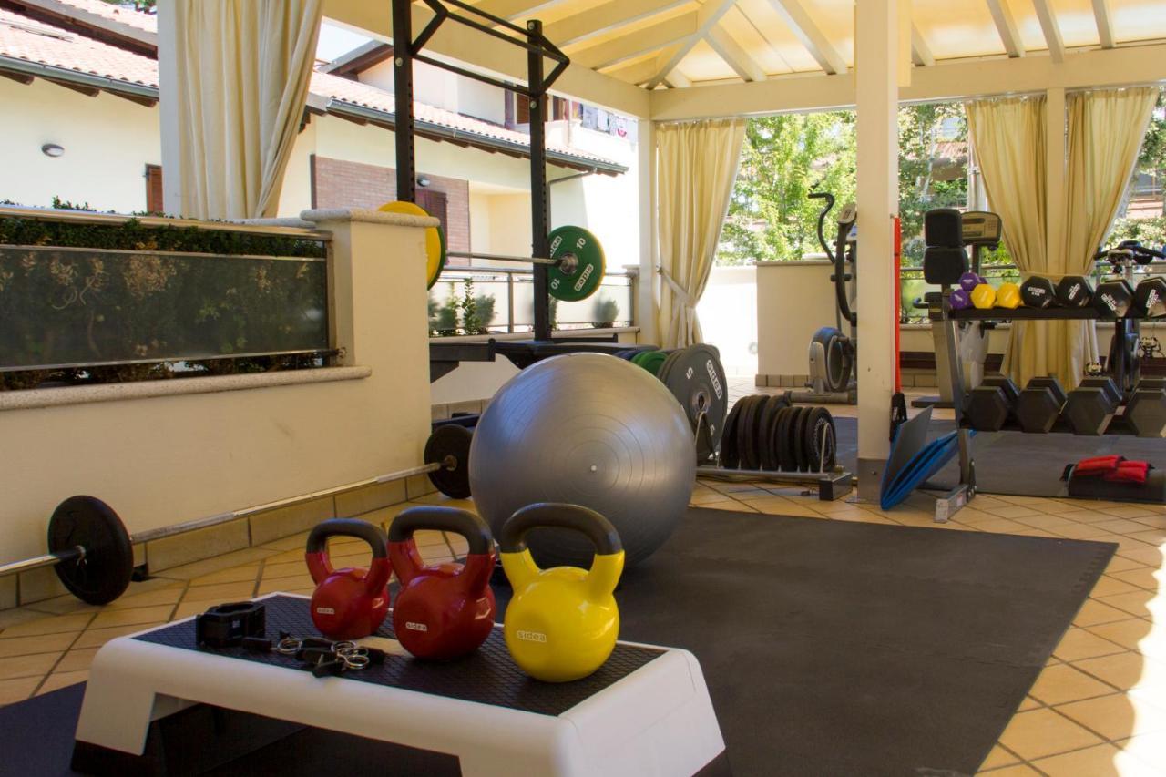 Hotel Rosenblatt Cervia Esterno foto